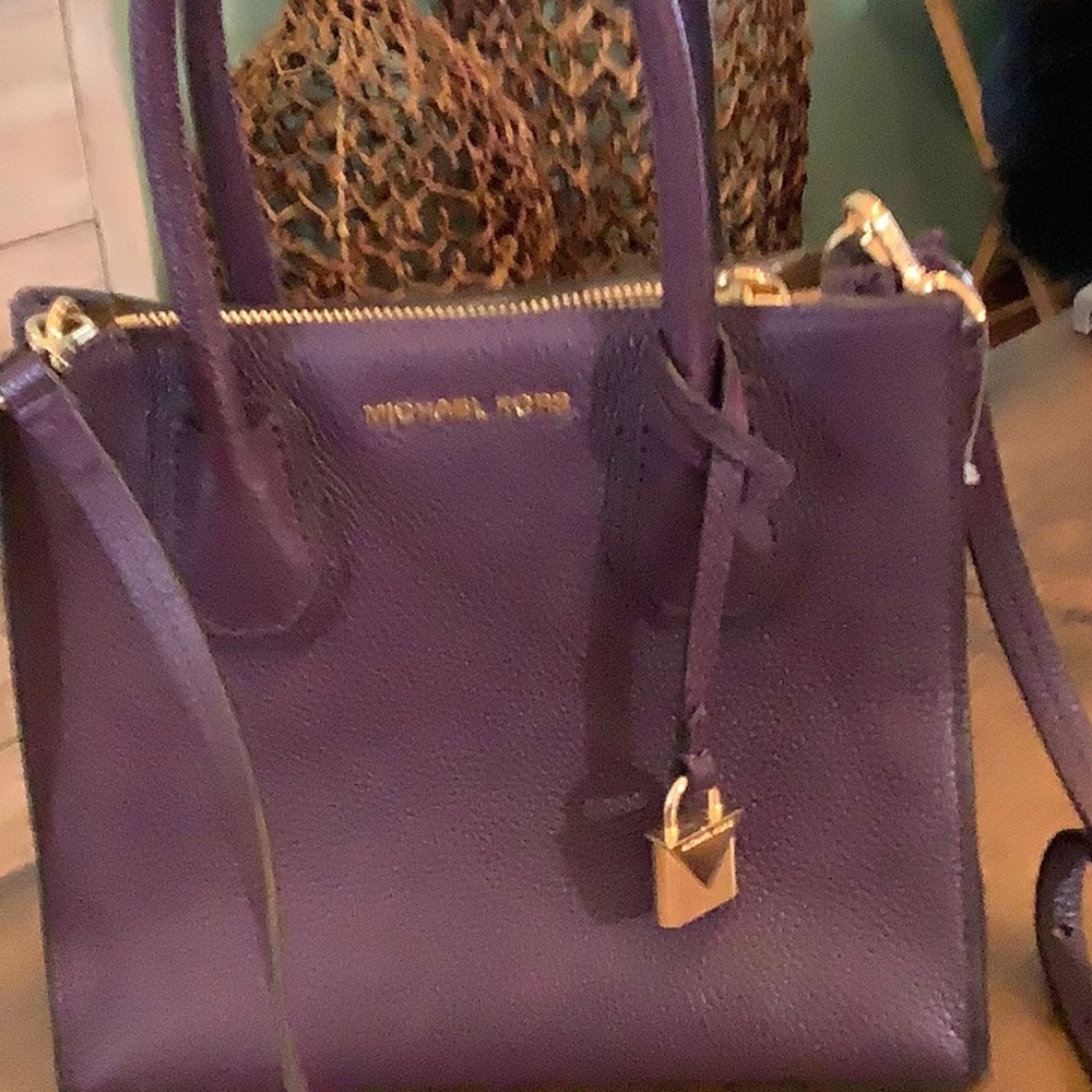 Michael Kors Small Mercer Crossbody